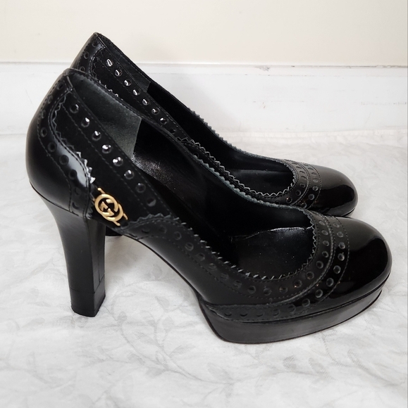 Black Gucci Brogue pumps - Picture 2 of 13
